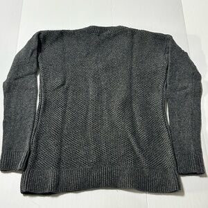Banana Republic Charcoal Textured Knit Pullover